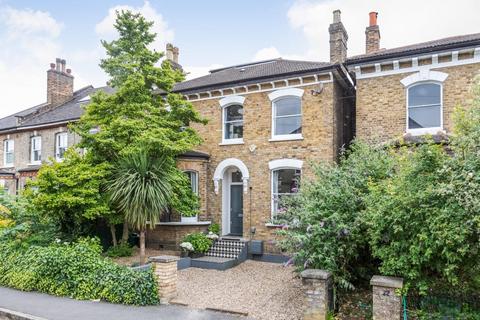 24 Versailles Road, London, SE20 8AX
