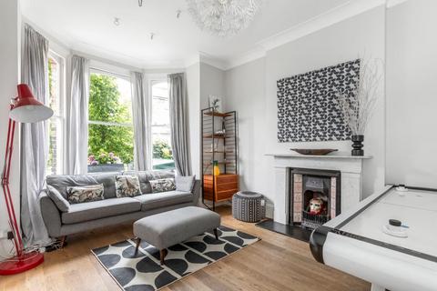 24 Versailles Road, London, SE20 8AX