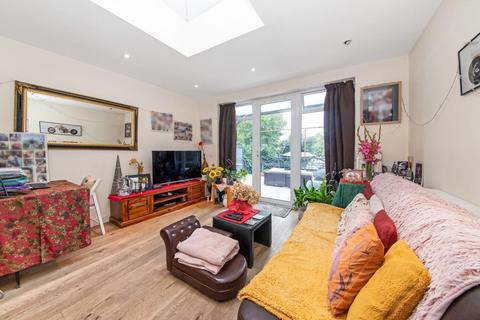 4 bedroom apartment for sale, Broxholm Road, West Norwood, SE27