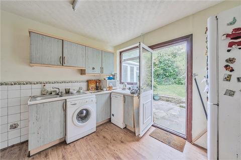 18 Richmond Gardens, Harrow, HA3 6AJ