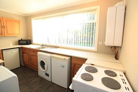 2 bedroom flat to rent, 5a Willowbank, Wick, KW1 4NY