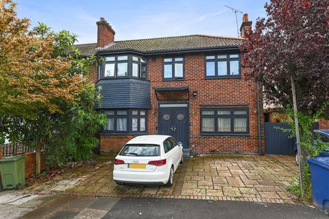 5 bedroom semi-detached house for sale, Foster Road, Acton