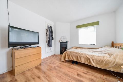 115 Mayeswood Road, London, SE12 9SA