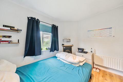 115 Mayeswood Road, London, SE12 9SA