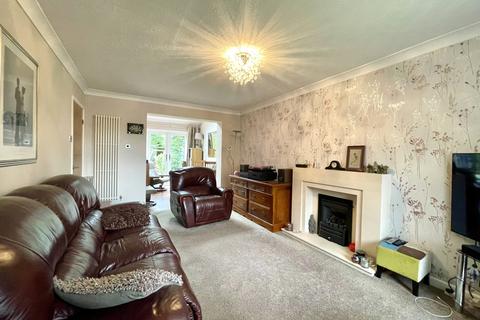 3 bedroom detached house for sale, Gleneagles Drive, Preston PR2