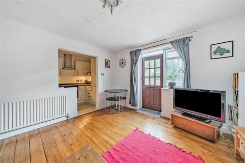 2 bedroom flat for sale, Cadogan Road, Surbiton KT6