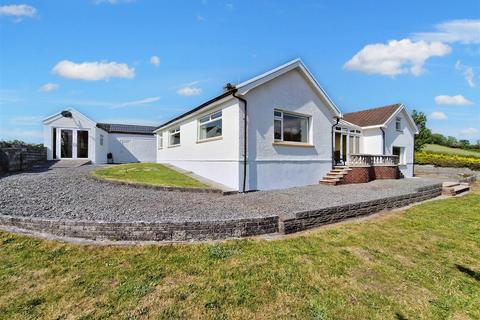 3 bedroom detached bungalow for sale, Pontantwn, Kidwelly