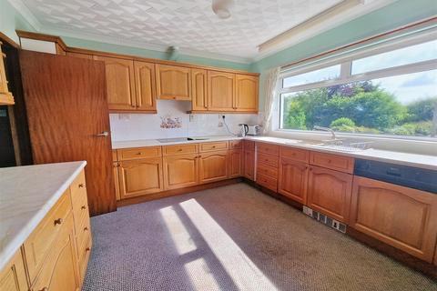 3 bedroom detached bungalow for sale, Pontantwn, Kidwelly