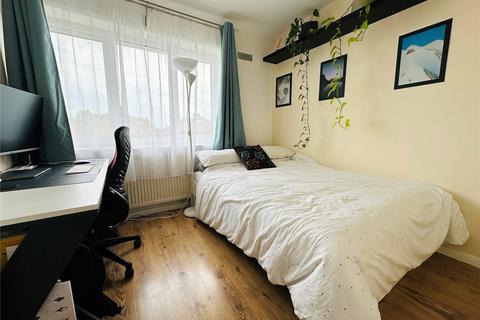 29 Sedgehill Road, London, SE6 3QR