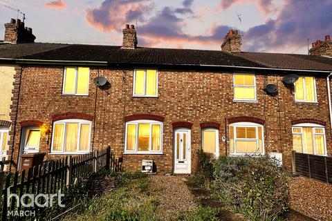 2 bedroom terraced house for sale, Creek Road, March