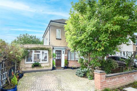 2 bedroom end of terrace house for sale, Cottingham Chase, Ruislip HA4