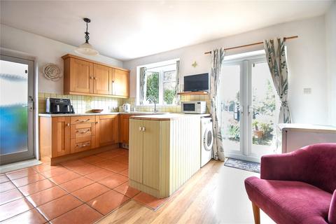 40 Cottingham Chase, Ruislip, HA4 0BZ