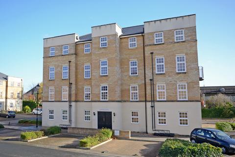 2 bedroom flat to rent, Bishopfields Cloisters, Leeman Road, York, YO26