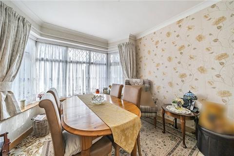 4 bedroom semi-detached house for sale, Kynance Gardens, Stanmore, Middlesex