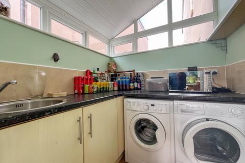 79 North Street, Nailsea, Bristol, BS48 4BS