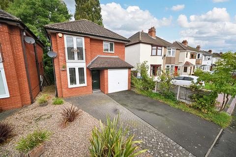 4 bedroom detached house for sale, Lane Green Avenue, Codsall WV8