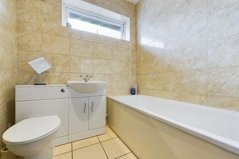 27a Ashmore Road, Gloucester, GL4 6SY