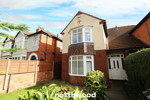 3 bedroom semi-detached house to rent, Hampton Road, Doncaster DN2