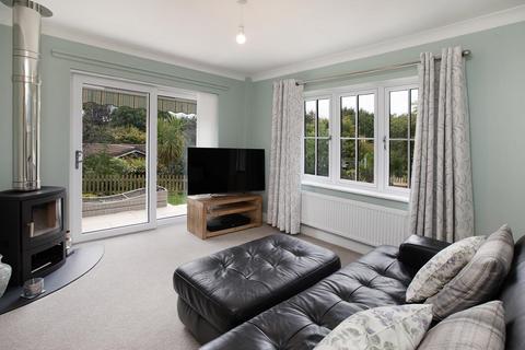 2 Higher Down, Kenton, Exeter, EX6 8NG