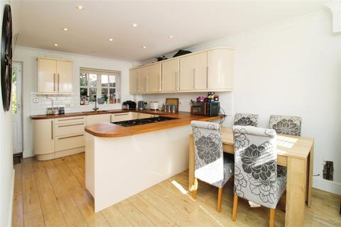 3 bedroom semi-detached house for sale, Fields View, Sudbury, Suffolk, CO10