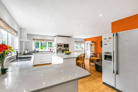 5 bedroom detached house for sale, Leechpond Hill, Horsham RH13