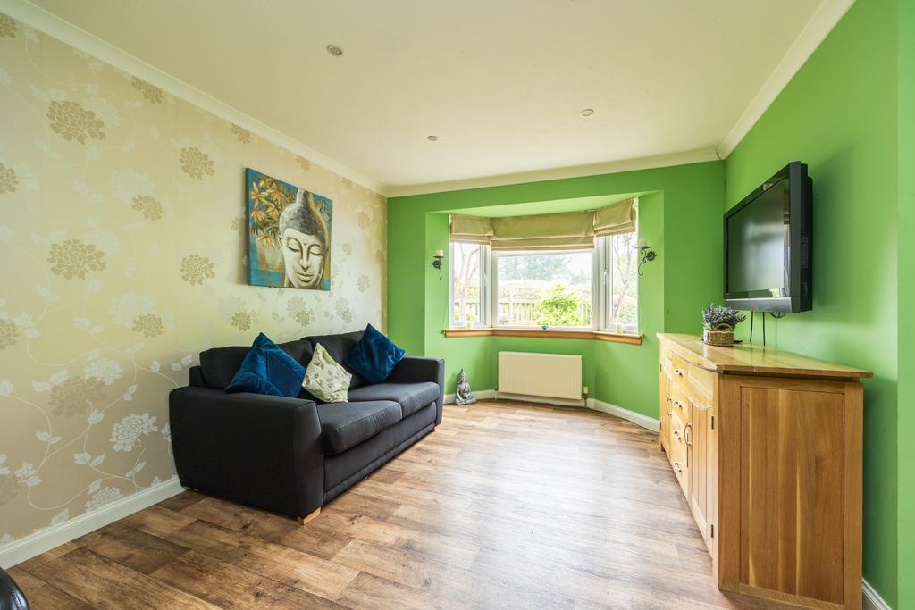 Rose Path, Bonnyrigg EH19 2 bed detached bungalow for sale £260,000