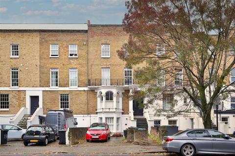 2 bedroom flat for sale, Hanley Road, Finsbury Park