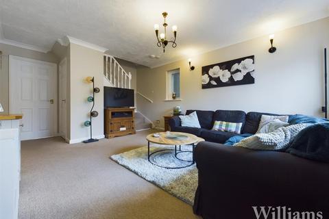 2 bedroom end of terrace house for sale, Shepherd Close, Aylesbury HP20