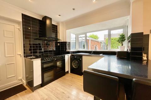 23 Earlsbrook Drive, Stoke-on-trent, ST4 8DL
