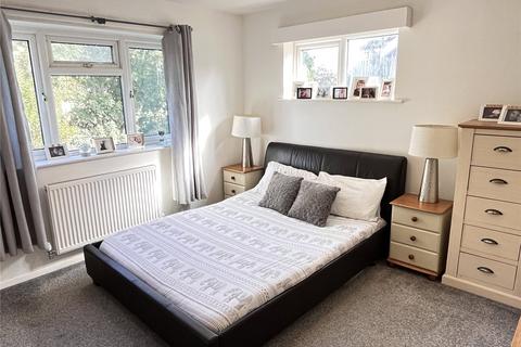 18 Clarkefields, Bayston Hill, Shrewsbury, SY3 0ES