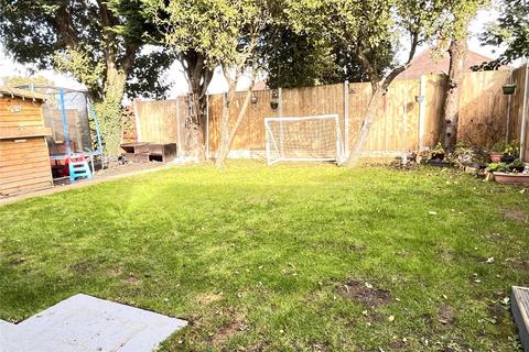 18 Clarkefields, Bayston Hill, Shrewsbury, SY3 0ES