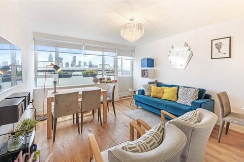 2 bedroom apartment for sale, Churchill Gardens, London, UK, SW1V
