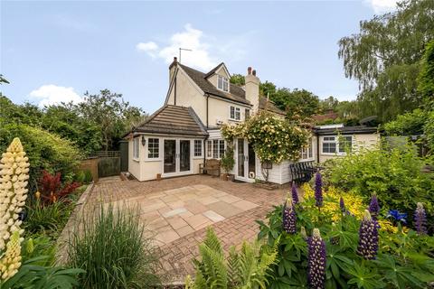 4 bedroom semi-detached house for sale, Spout Lane, Brenchley, Tonbridge, Kent, TN12