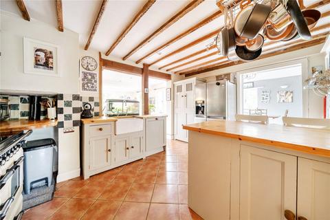 4 bedroom semi-detached house for sale, Spout Lane, Brenchley, Tonbridge, Kent, TN12