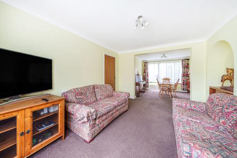 2 Fircroft Close, Stoke Poges, Slough, SL2 4DS