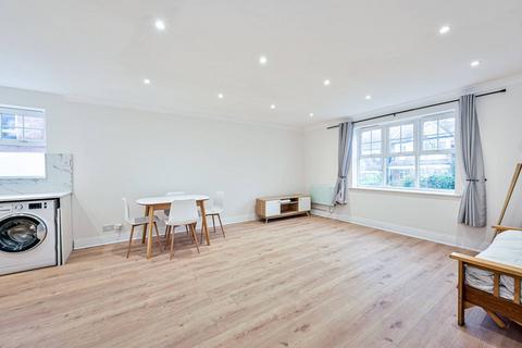 2 bedroom flat to rent, Stephens Lodge, North Finchley, London, N12