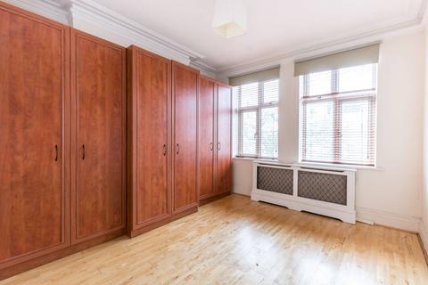 2 bedroom flat to rent, Abercorn Place, St John's Wood, London, NW8