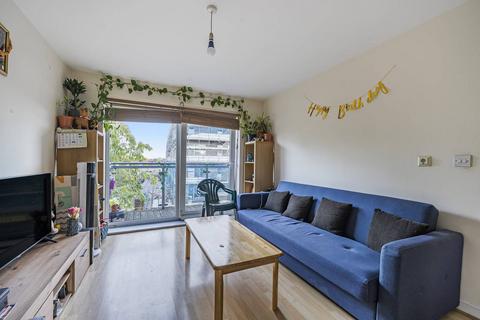 2 bedroom flat for sale, Kenton Road, Harrow, HA3