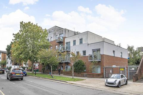 2 bedroom flat for sale, Kenton Road, Harrow, HA3