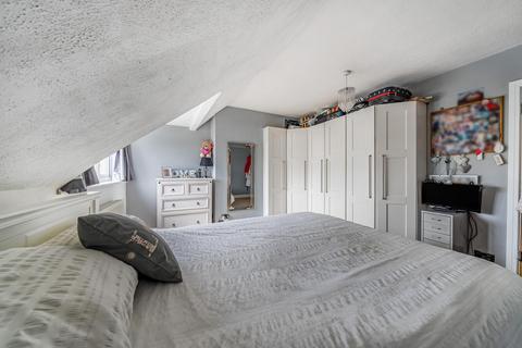 13 Barham Road, Chislehurst, BR7 6HU