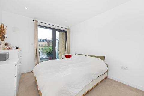 1 bedroom apartment for sale, Queens Road, Peckham, SE15