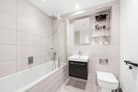 1 bedroom apartment for sale, Queens Road, Peckham, SE15