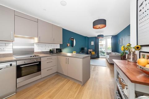 2 bedroom apartment for sale, Woods Road, Peckham, SE15