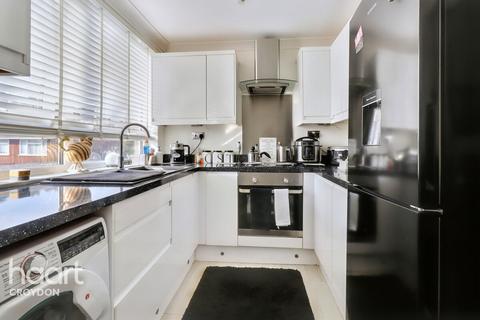 5a Lennox Gardens, Croydon, CR0 4HR