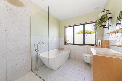 1 Clowders Road, London, SE6 4DA