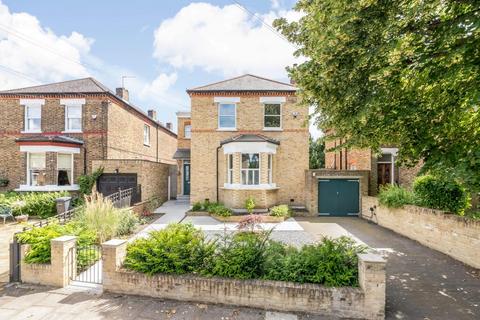 4 Allenby Road, London, SE23 2RQ