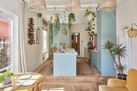 17 Alexandra Road, London, SE26 5NL