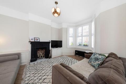 4 bedroom end of terrace house for sale, Elderton Road Sydenham