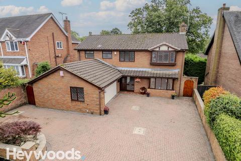 4 bedroom detached house for sale, Castel Close, Seabridge, Newcastle-under-Lyme