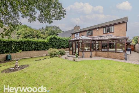4 bedroom detached house for sale, Castel Close, Seabridge, Newcastle-under-Lyme